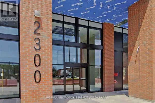 Toronto (junction Area), ON M6N0B3,2300 St Clair AVE West #807