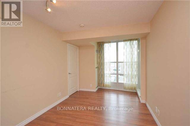 Mississauga (city Centre), ON L5B4M2,33 Elm DR #1506