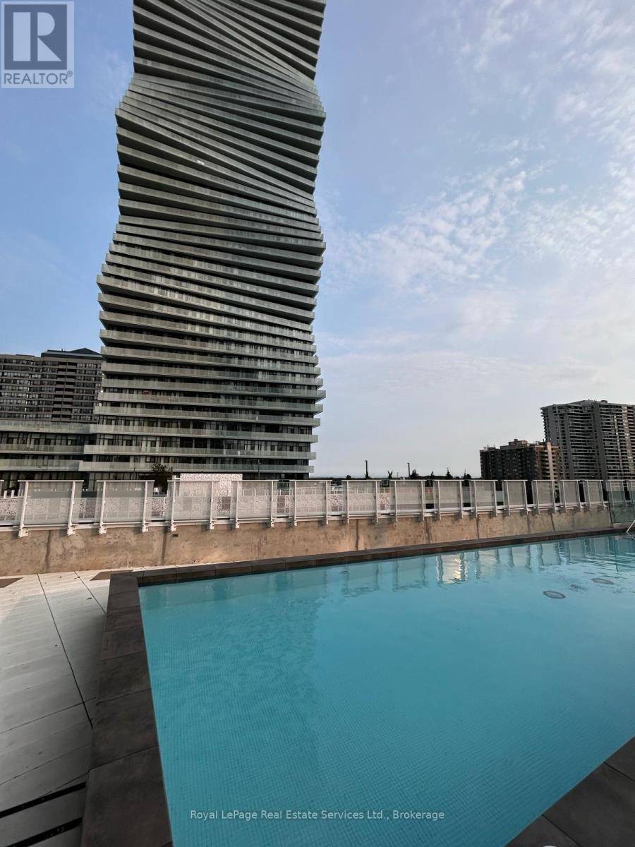 3900 Confederation Pkwy West #3213, Mississauga (city Centre), ON L5B0M3