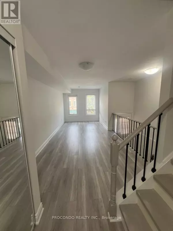 Mississauga (east Credit), ON L5V2E8,1050 Bristol RD West #73