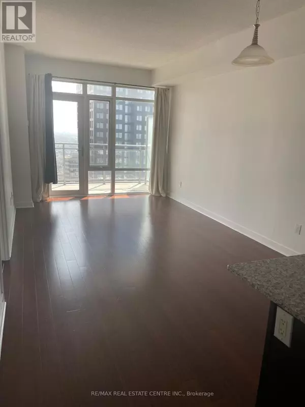 Mississauga (city Centre), ON L5B0G7,360 Square One DR #2706