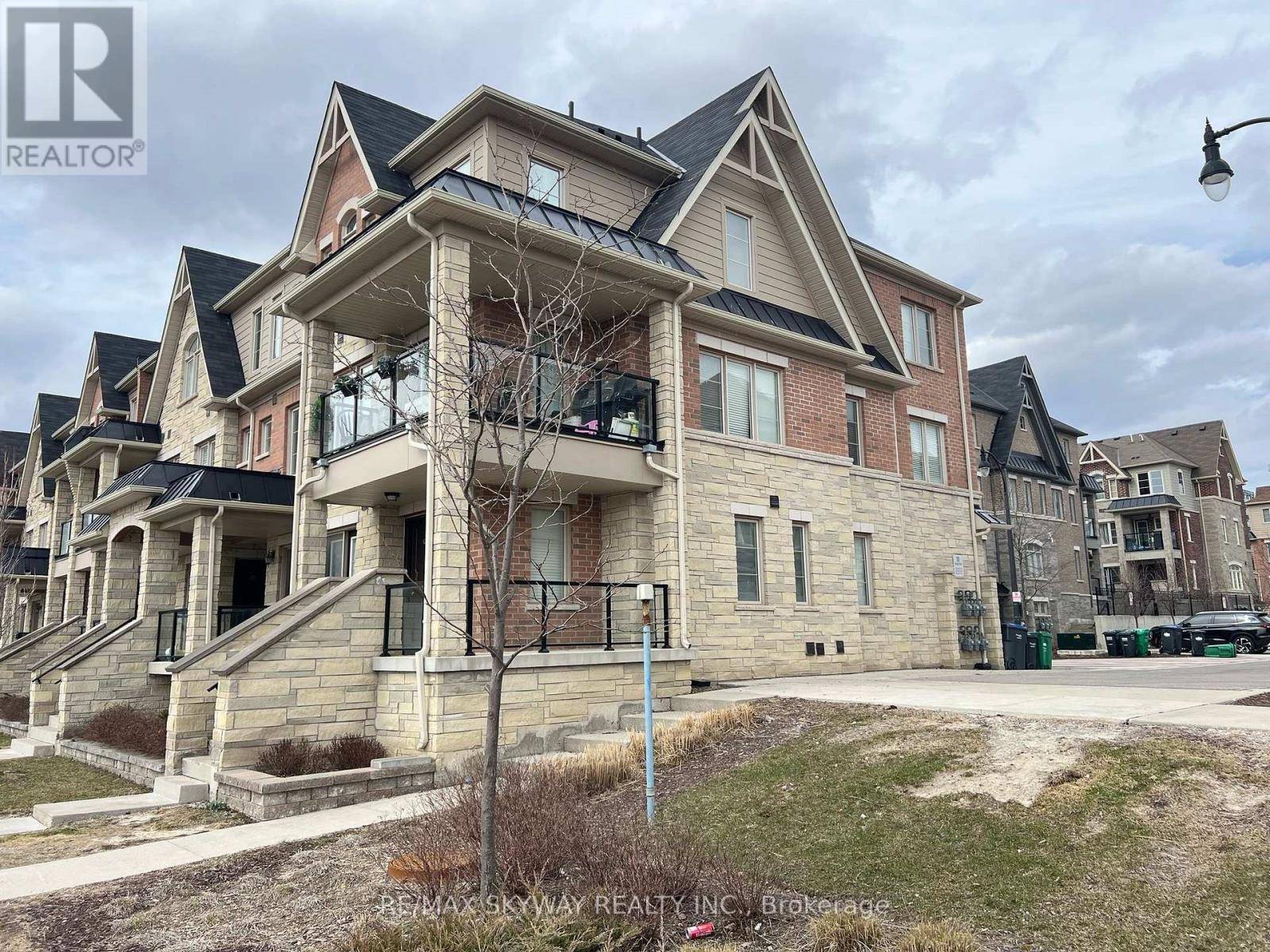 200 Veterans DR #103, Brampton (northwest Brampton), ON L7A4S6