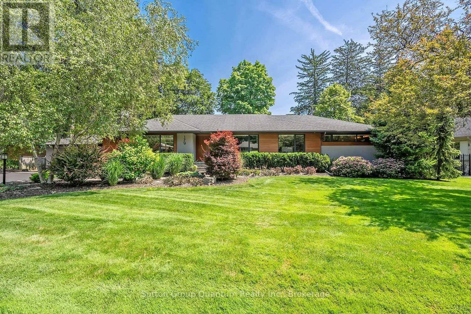 179 FORESTWOOD DRIVE, Oakville (mo Morrison), ON L6J4E5