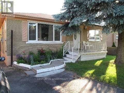 7142 Honeysuckle AVE #(Basement), Mississauga (malton), ON L4T2R2