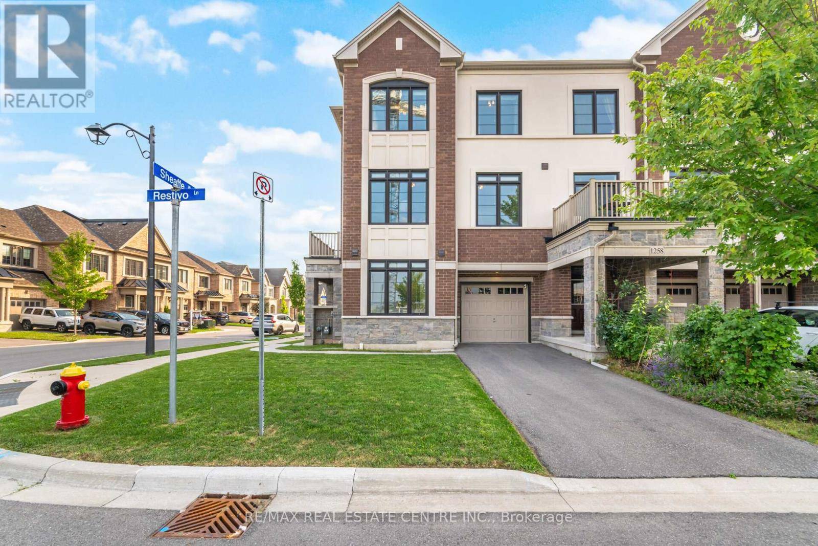 Milton (fo Ford), ON L9E1J9,1260 RESTIVO LANE