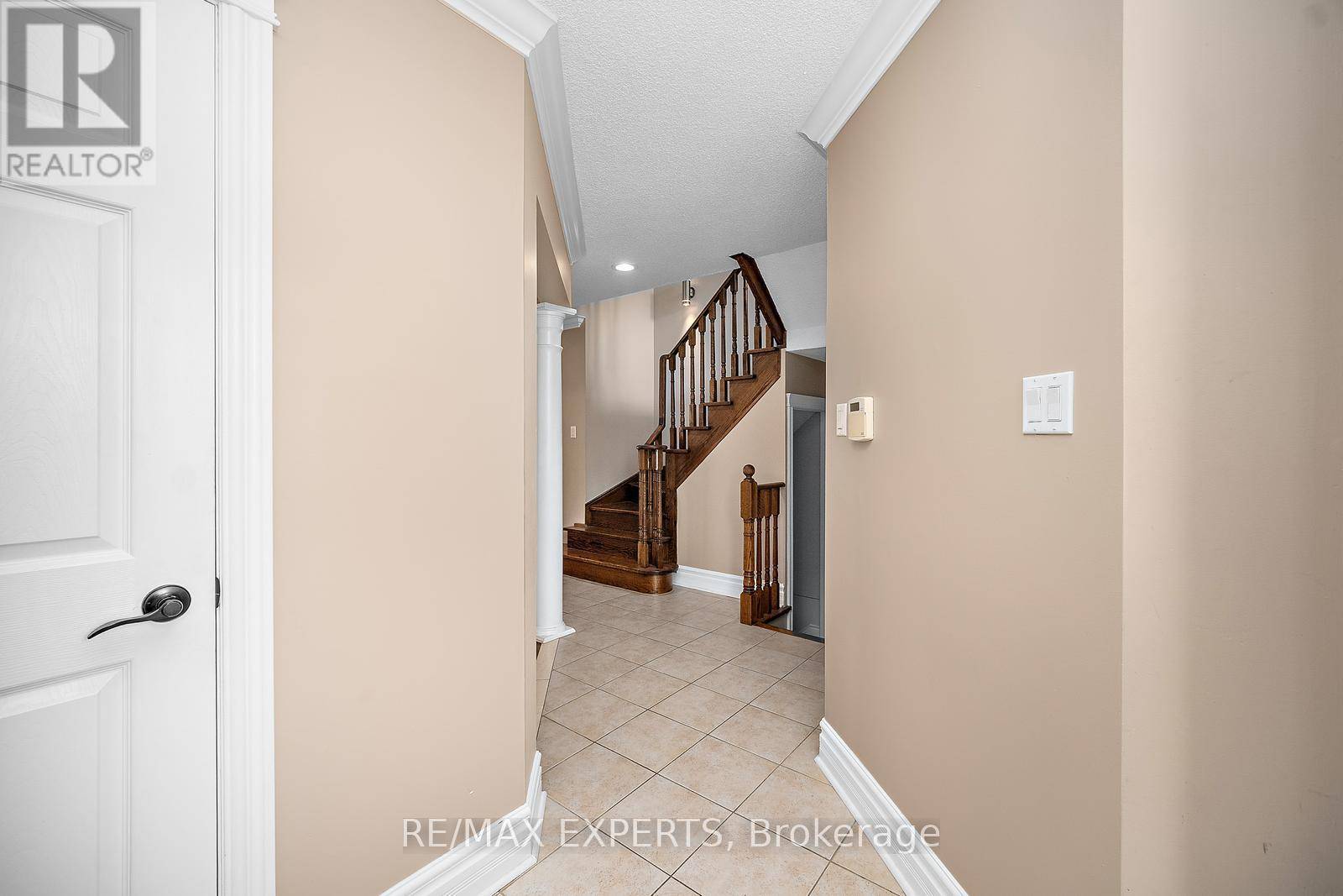 Caledon (bolton East), ON L7E1T7,19 HUBERT CORLESS DRIVE