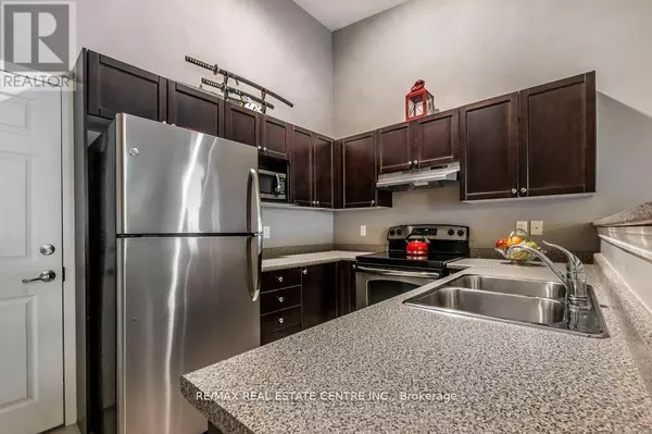 Milton (de Dempsey), ON L9T7S5,1360 Main ST East #409