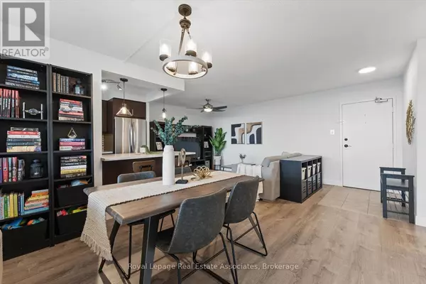 Mississauga (clarkson), ON L5J4B6,966 Inverhouse DR #709