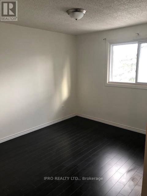 Brampton (bram West), ON L6V3C9,93 Hansen RD North #48