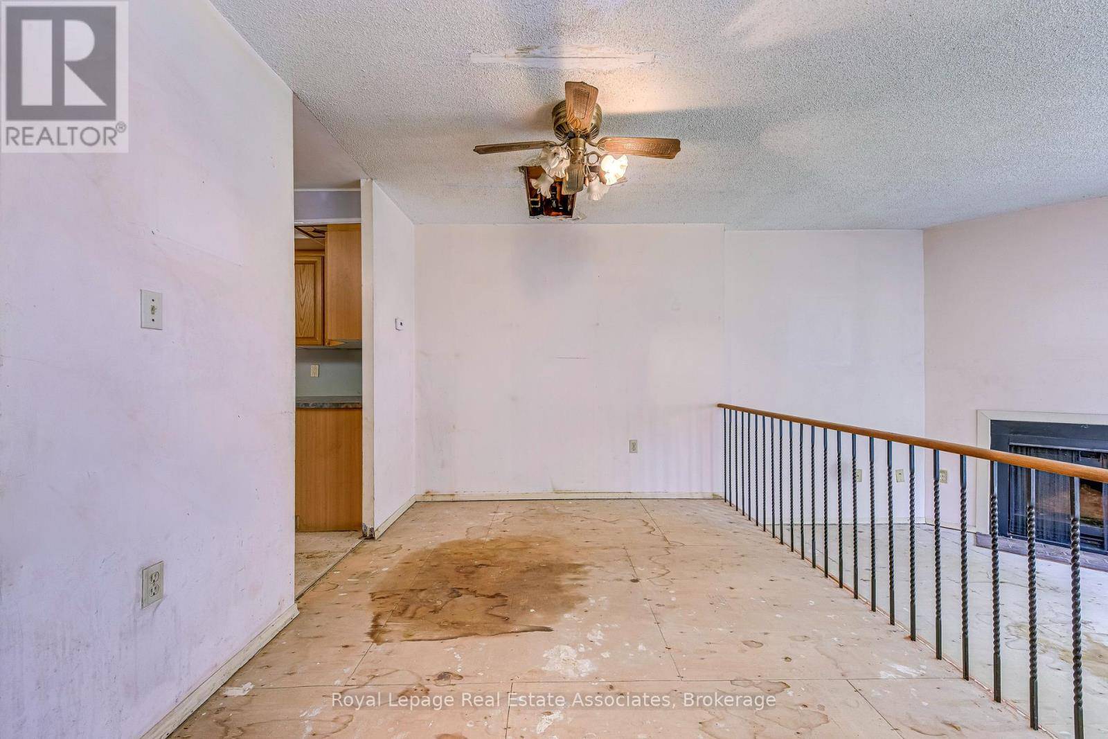 Mississauga (rathwood), ON L4Z1H1,485 Meadows BLVD #23