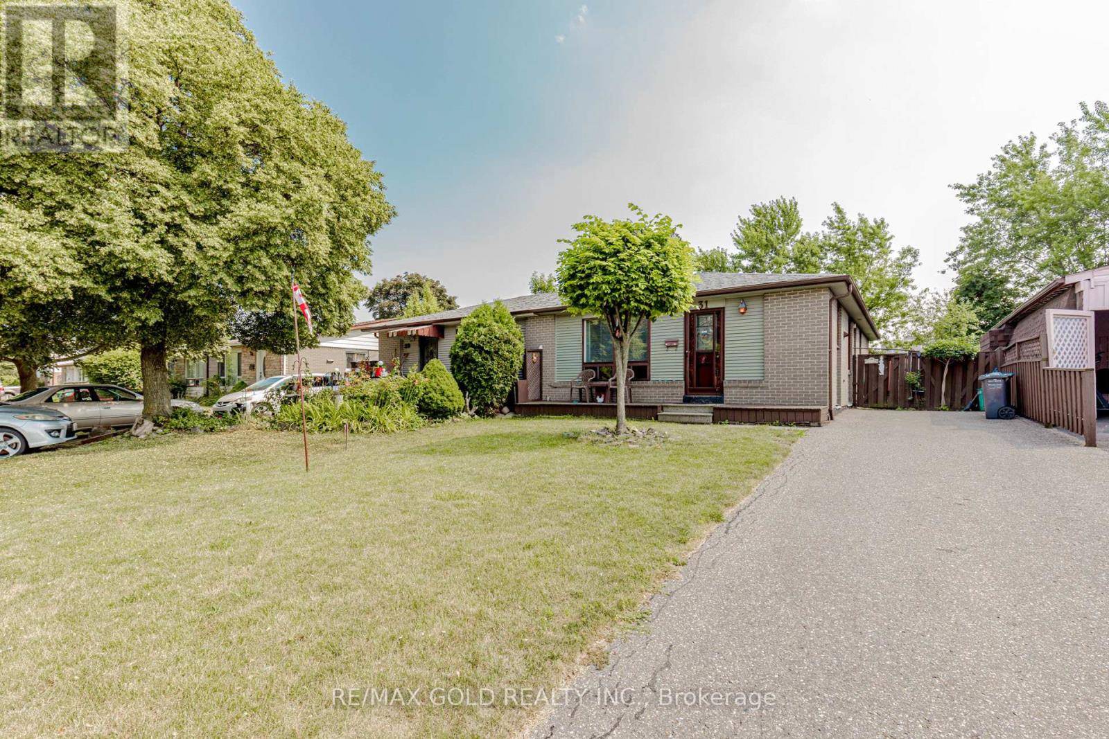 Brampton (southgate), ON L6T3J5,31 FALLINGDALE CRESCENT