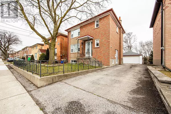 124 Edinborough CT #Bsmt, Toronto (rockcliffe-smythe), ON M6N2E8