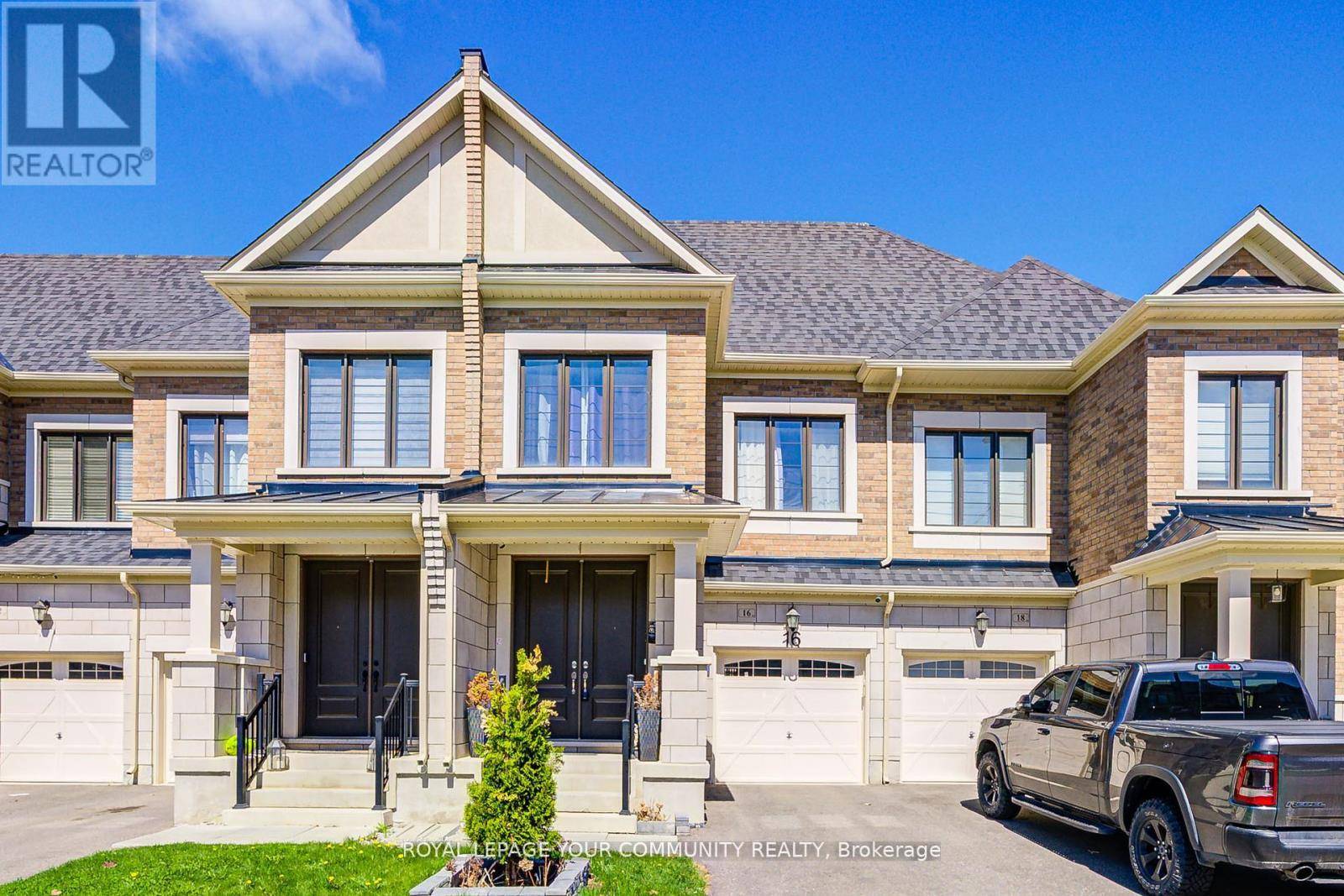 Brampton (northwest Brampton), ON L7A5C5,16 ANGELFISH ROAD