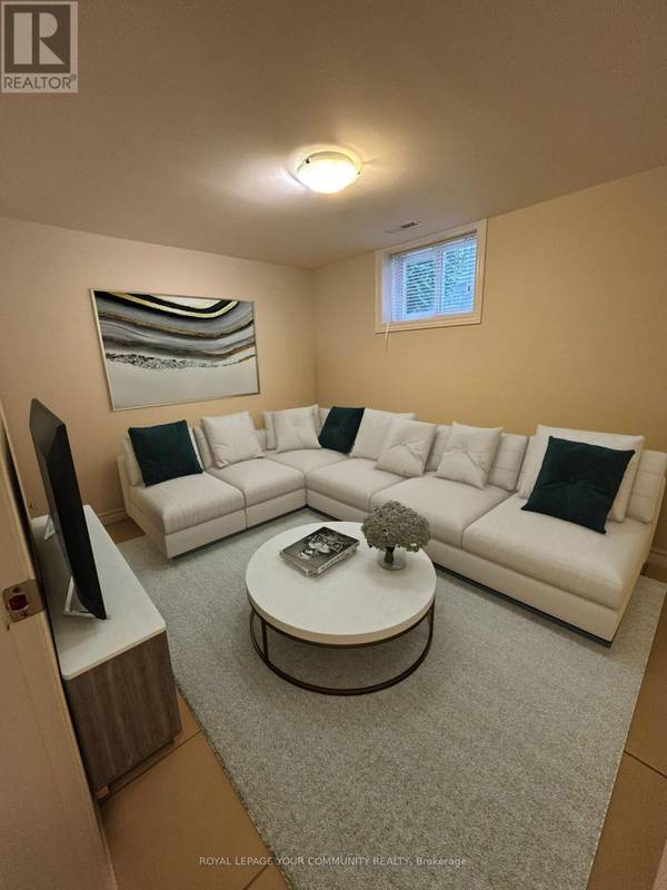Toronto (humberlea-pelmo Park), ON M9N3A3,49 Lockerbie AVE #Basement