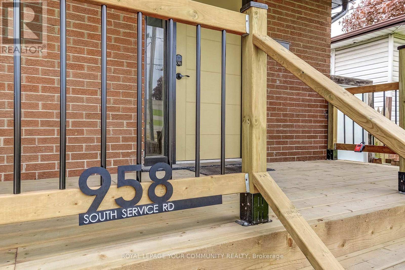 Mississauga (lakeview), ON L5E1V1,958 SOUTH SERVICE ROAD