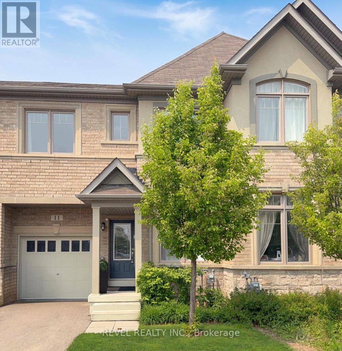 11 OLIANA WAY, Brampton (bram West), ON L6Y6G8