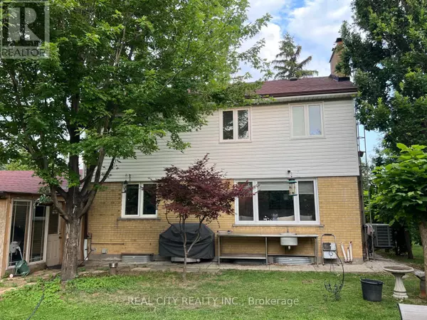 Mississauga (sheridan), ON L5K1P1,2451 LOANNE DRIVE