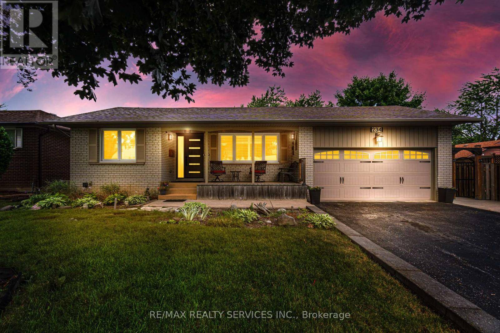 234 ELIZABETH STREET S, Brampton (brampton South), ON L6Y1S1