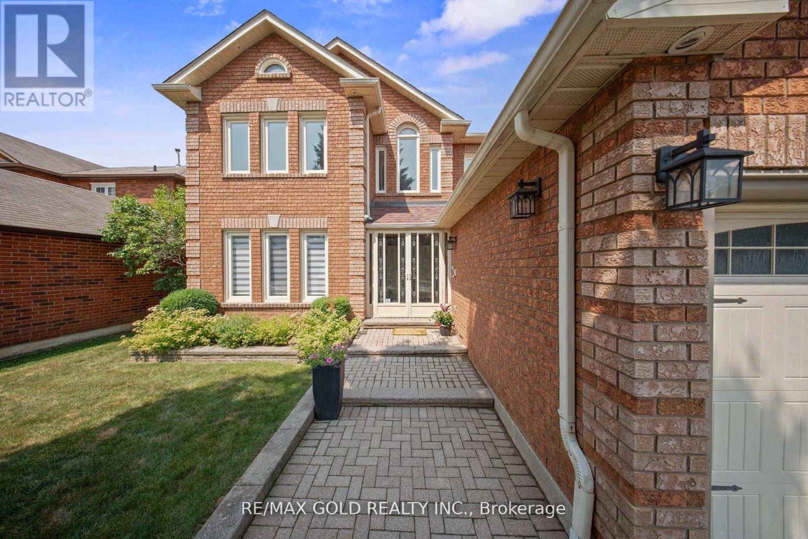 Brampton (snelgrove), ON L6Z3K5,103 KENPARK AVENUE