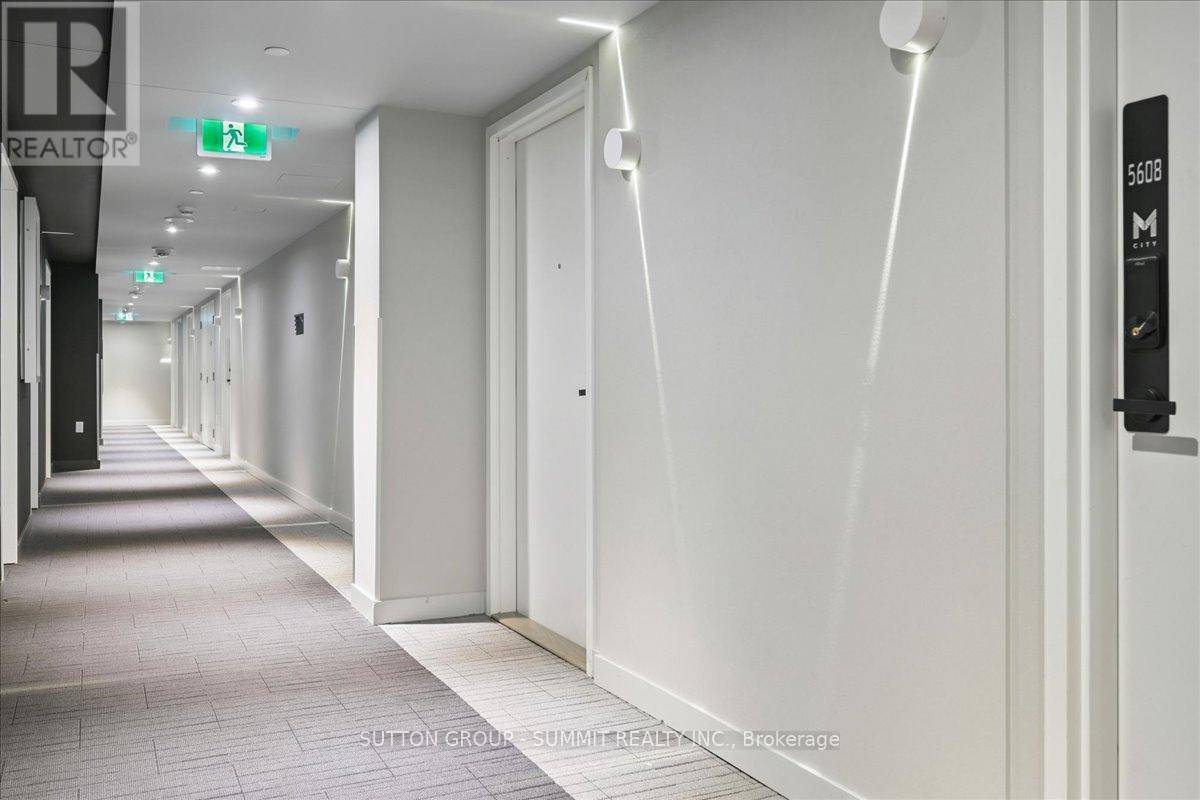 Mississauga (city Centre), ON L5B0M4,3883 Quartz RD #5608