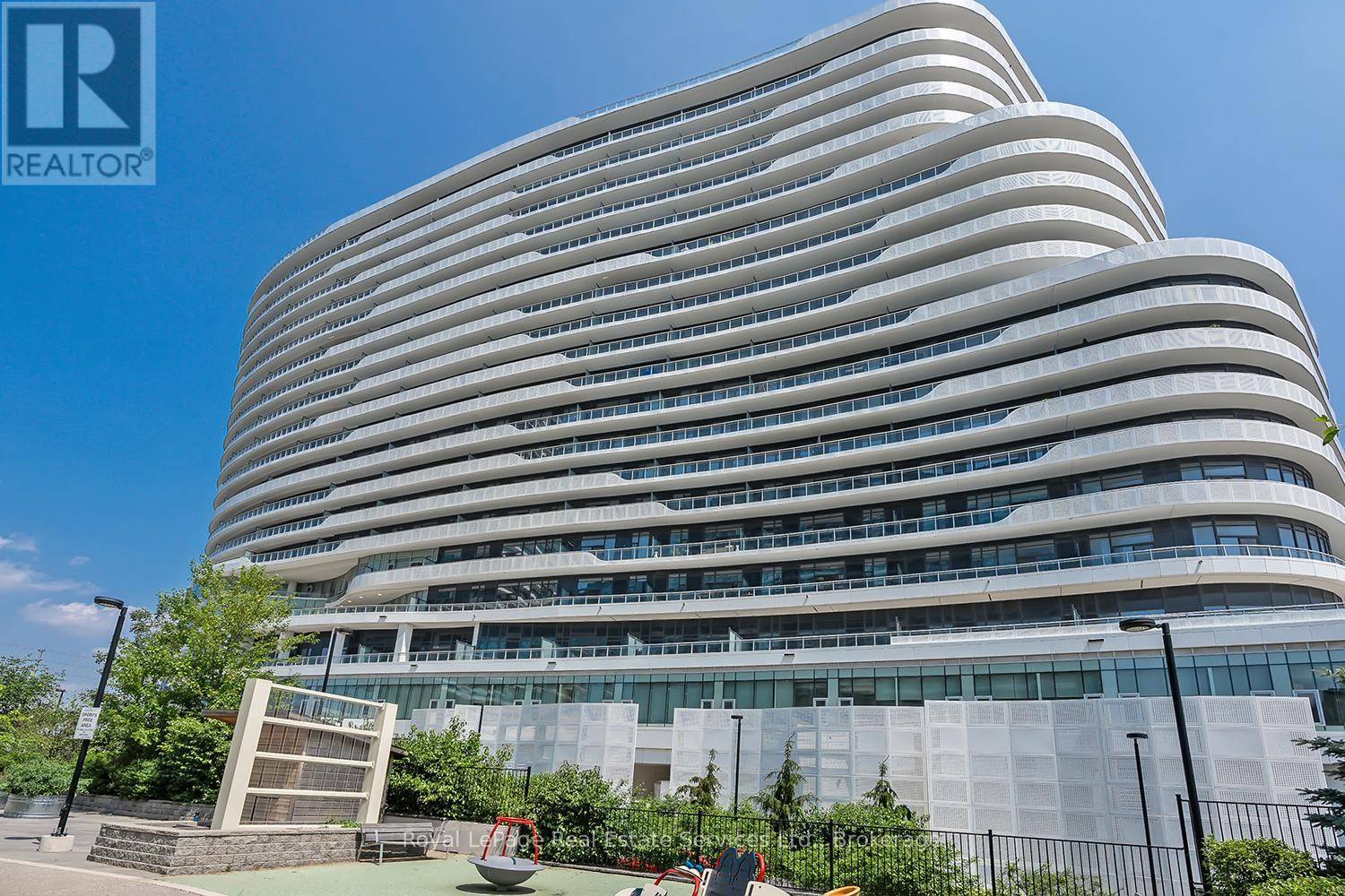 2520 Eglinton AVE West #1403, Mississauga (erin Mills), ON L5M0Y4