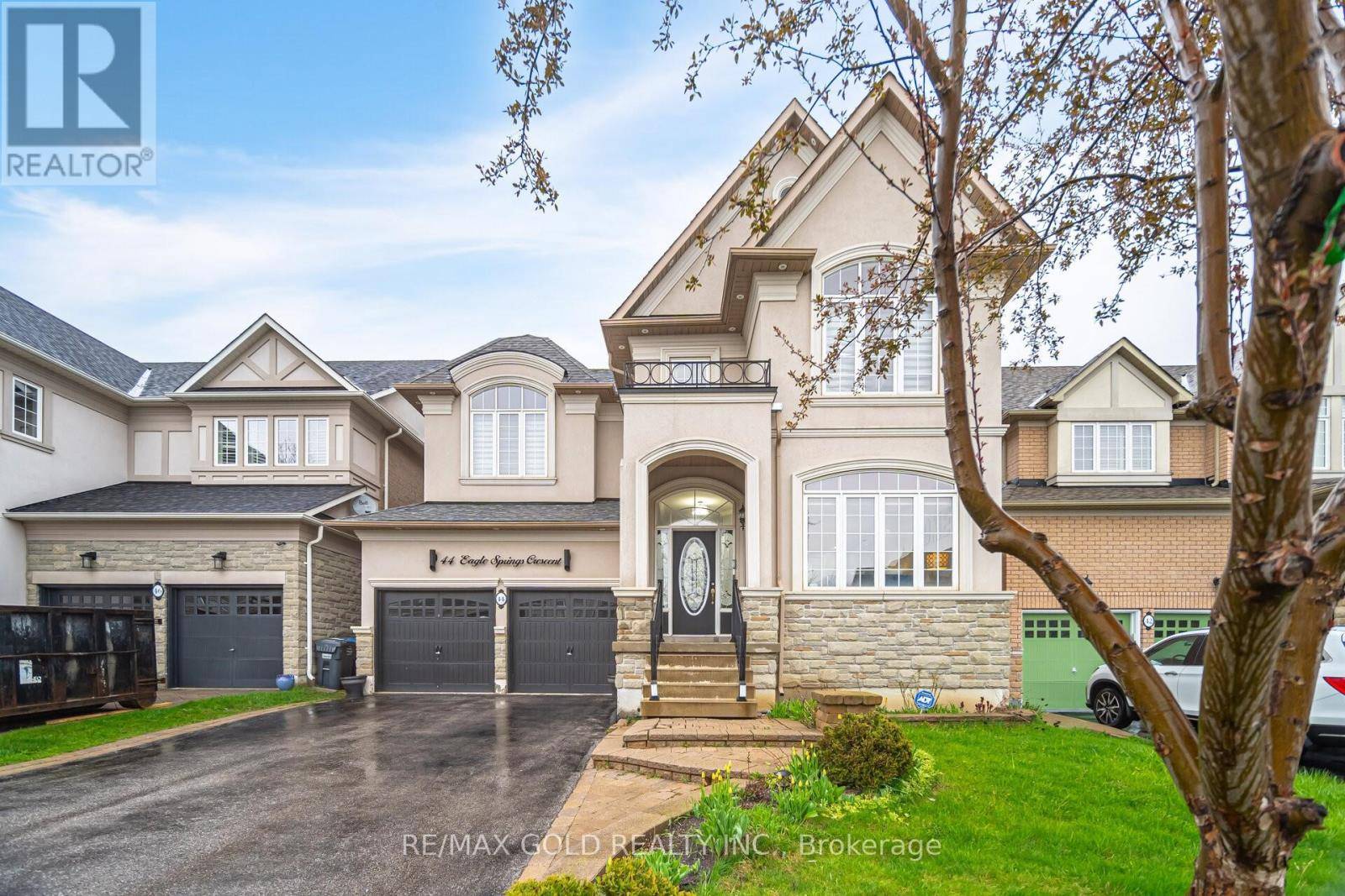44 EAGLESPRINGS CRESCENT, Brampton (bram East), ON L6P2W2