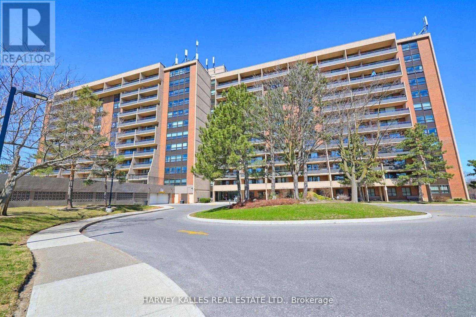 2929 Aquitaine AVE #916, Mississauga (meadowvale), ON L5N2C7