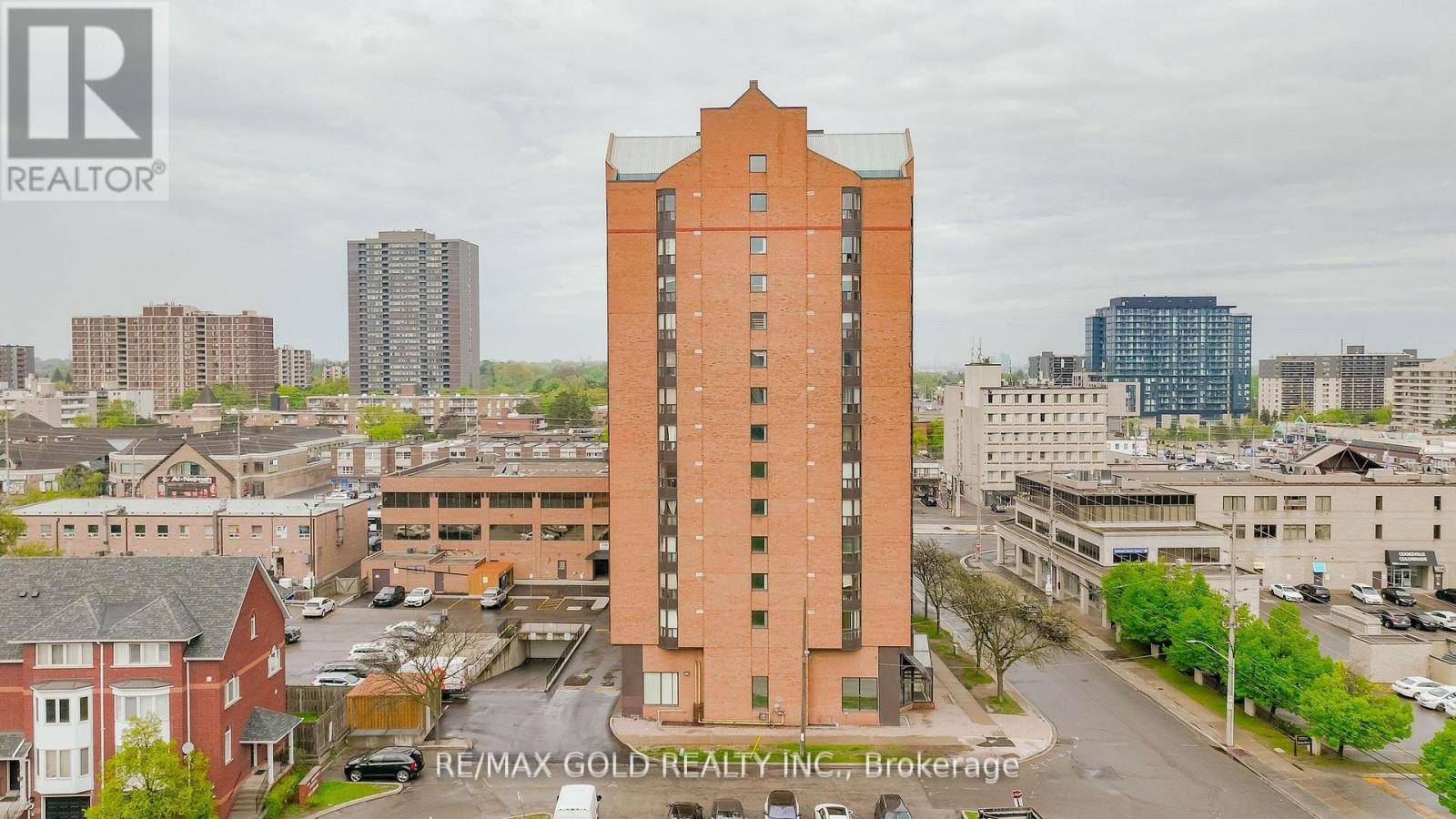 Mississauga (cooksville), ON L5B3X7,25 Agnes ST #201