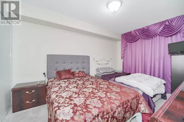 Toronto (west Humber-clairville), ON M9W7J4,700 Humberwood BLVD #223