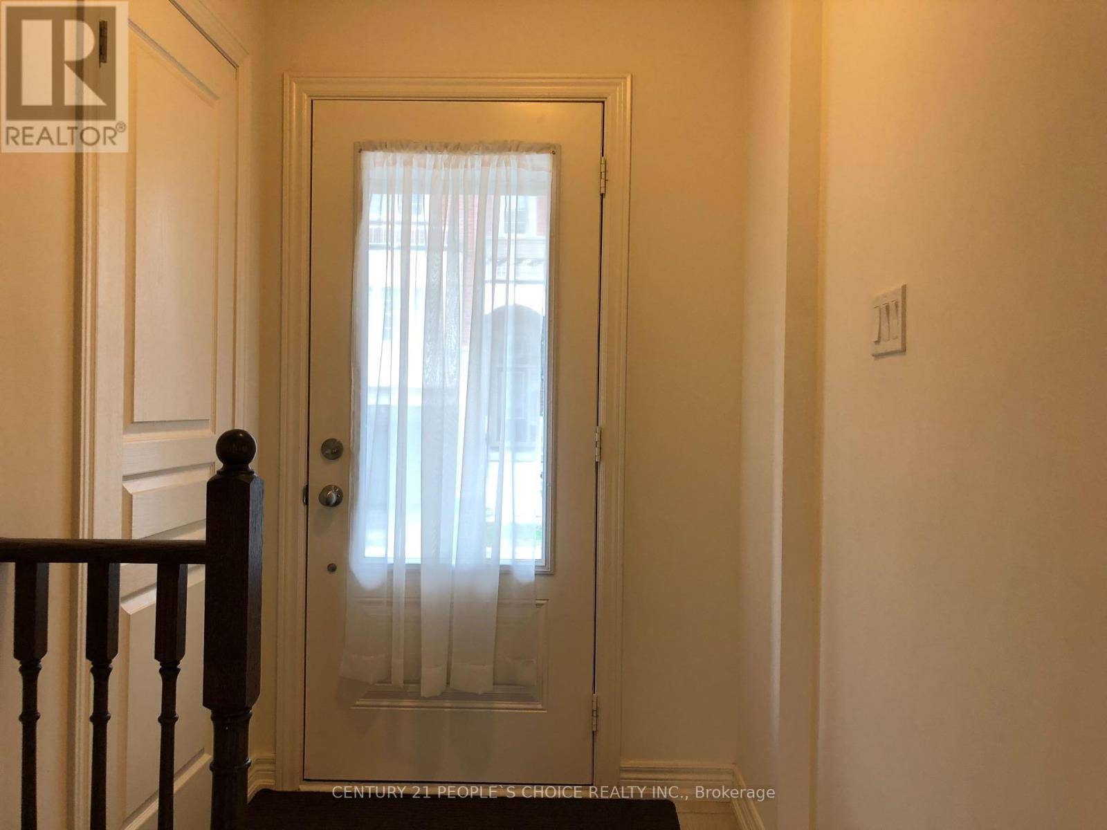 Brampton (credit Valley), ON L6Y6E5,4 CEDARLAND ROAD
