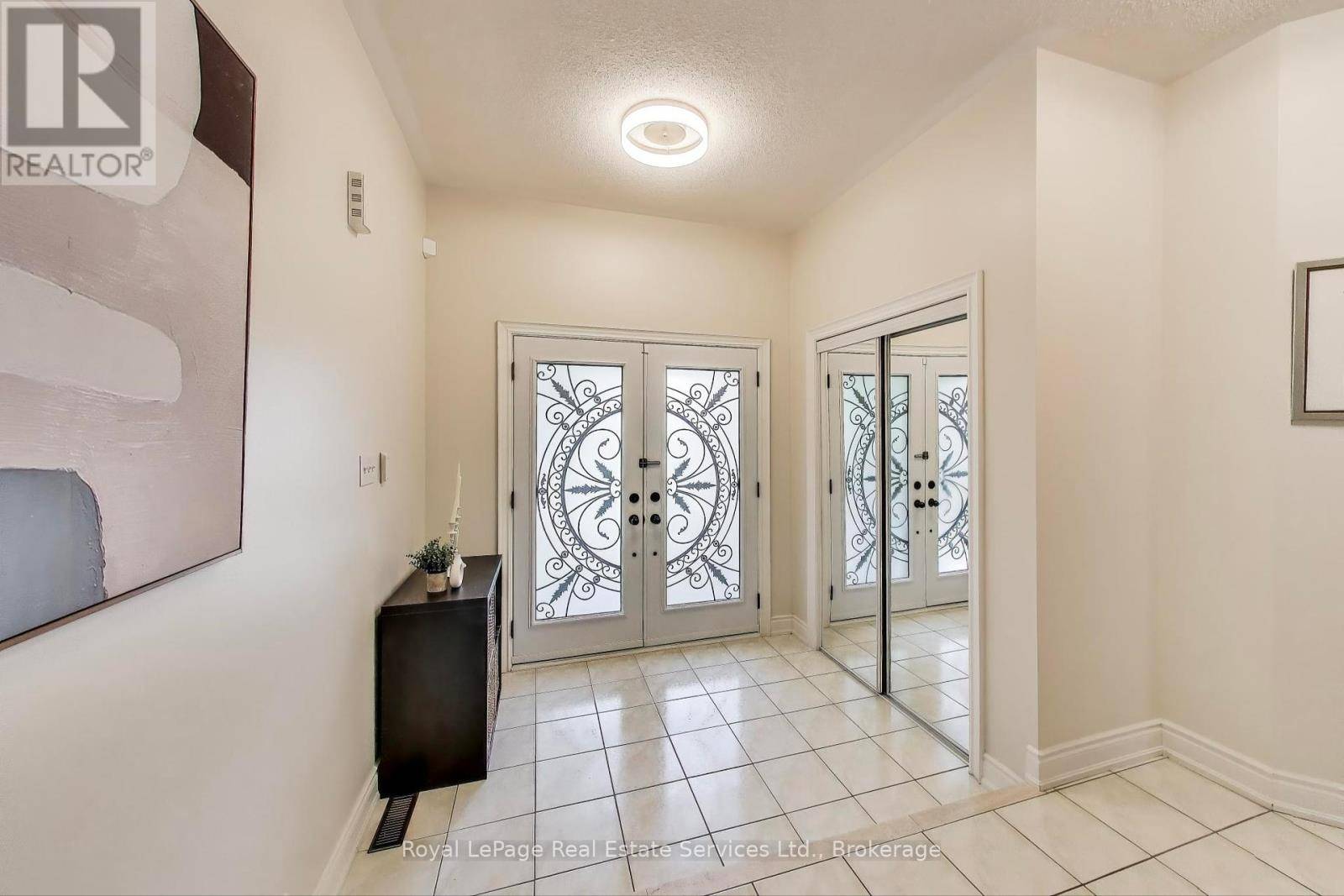 Oakville (wt West Oak Trails), ON L6M3S7,2253 GLENFIELD ROAD