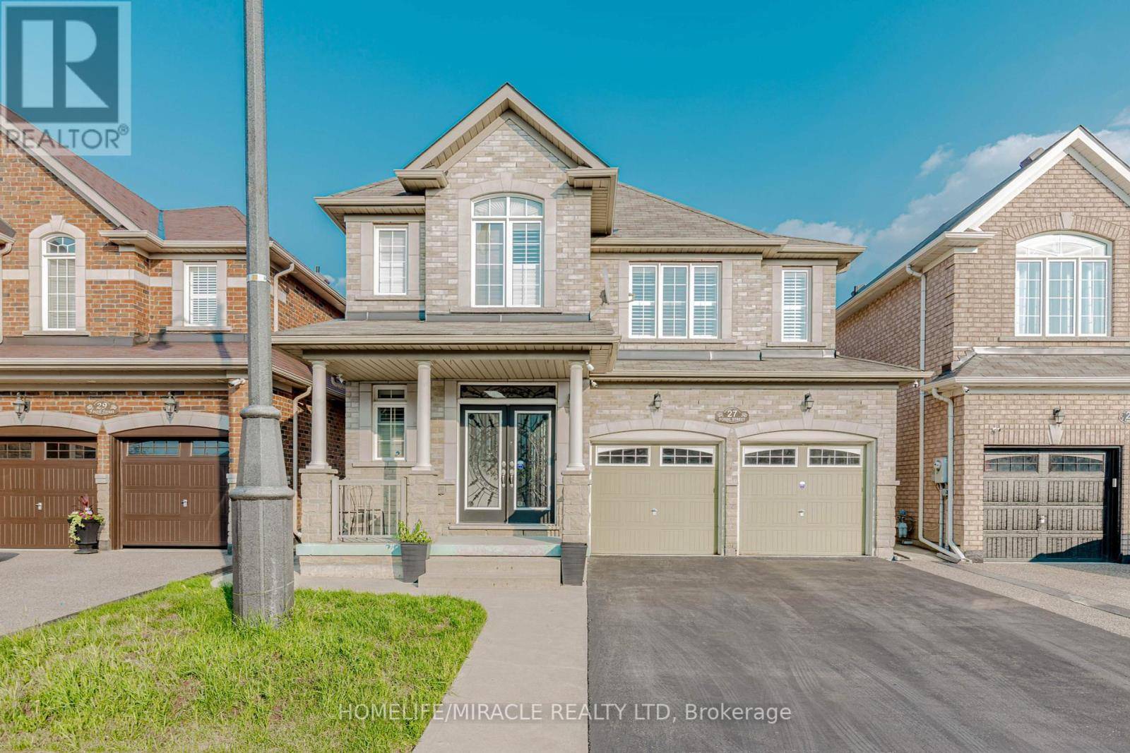 27 FOSSIL STREET, Brampton (bram East), ON L6P3G7