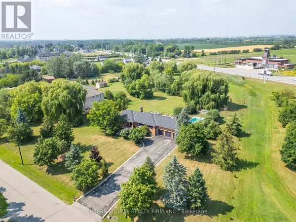 Brampton (toronto Gore Rural Estate), ON L6T3Z8,3 GRAFTON CRESCENT