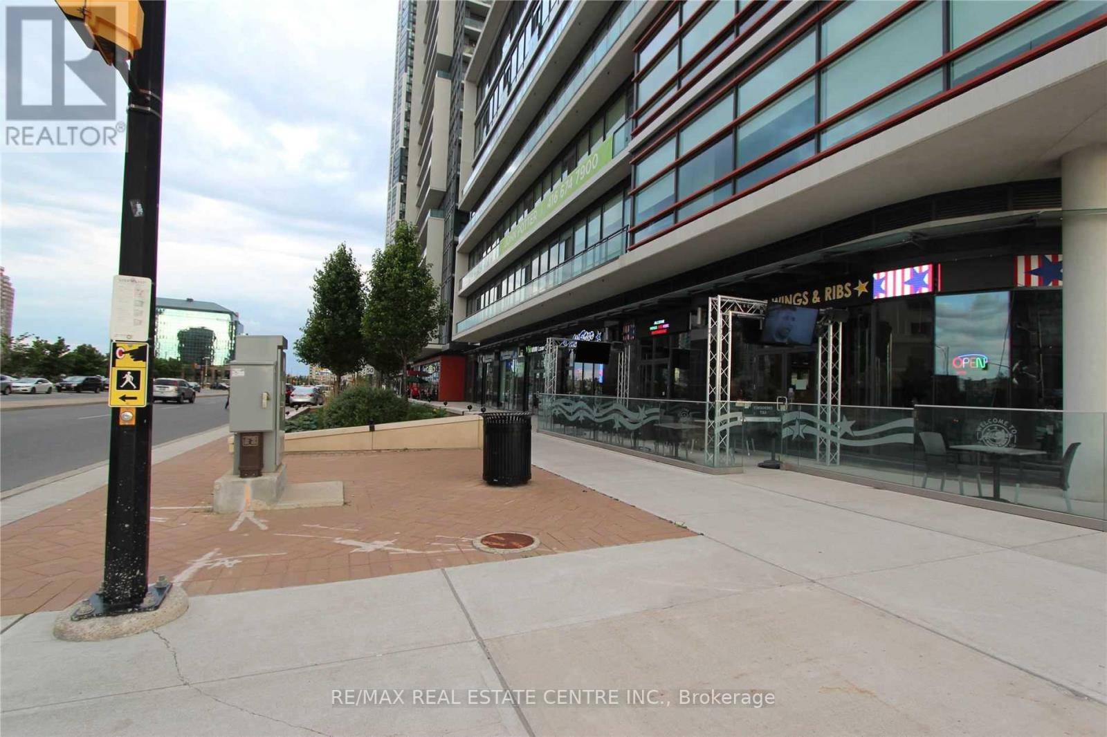 Mississauga (city Centre), ON L5B0G2,4099 Brickstone Mews #2806