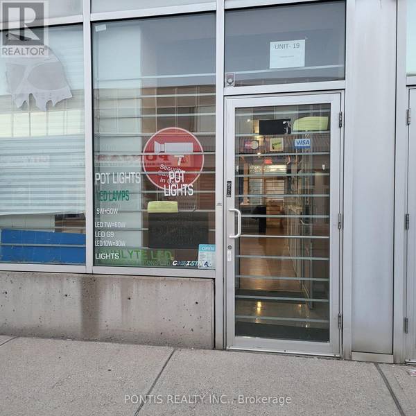 7001 STEELES AVE West #19, Toronto (west Humber-clairville), ON M9W0A2