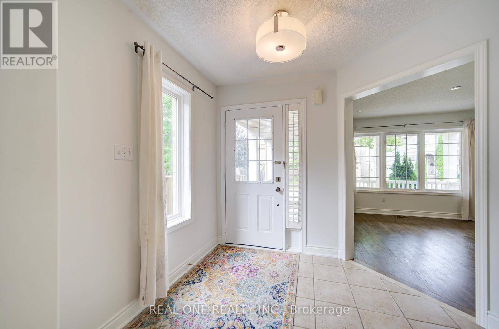 Mississauga (churchill Meadows), ON L5M6M4,5572 CAPRI GATE