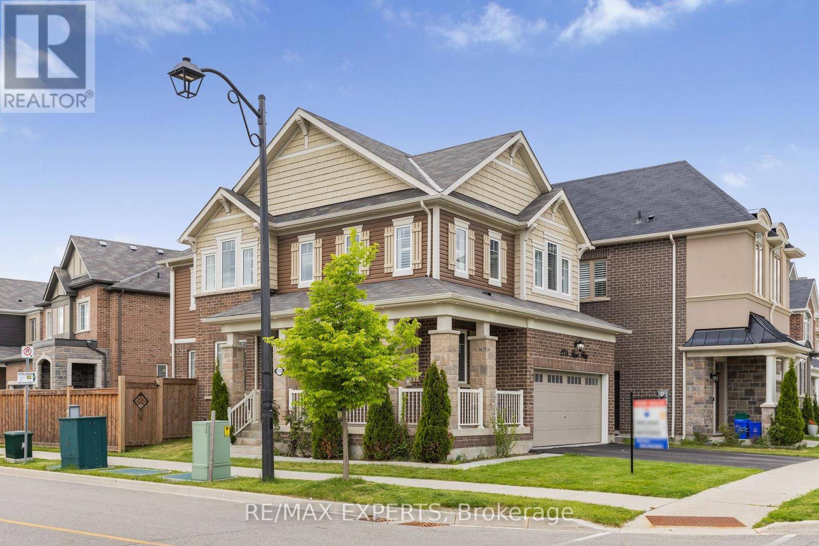 1374 ROSE WAY, Milton (cb Cobban), ON L9E1M7