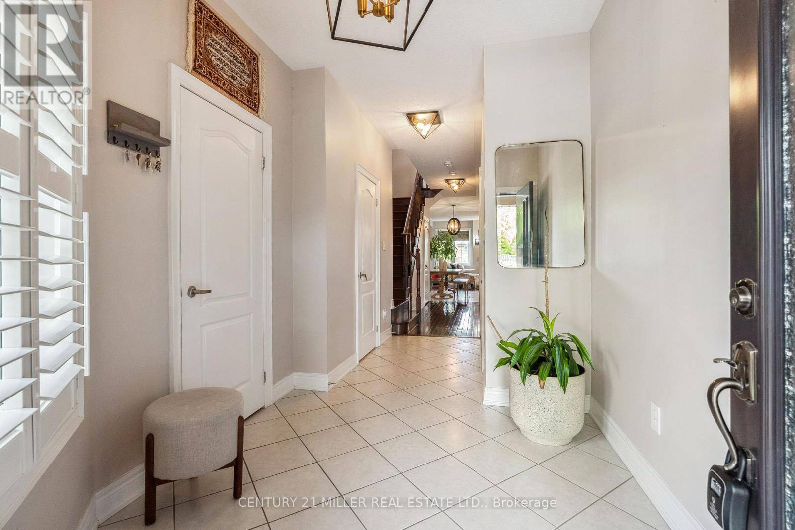 Oakville (wm Westmount), ON L6M0M5,2139 FIDDLERS WAY