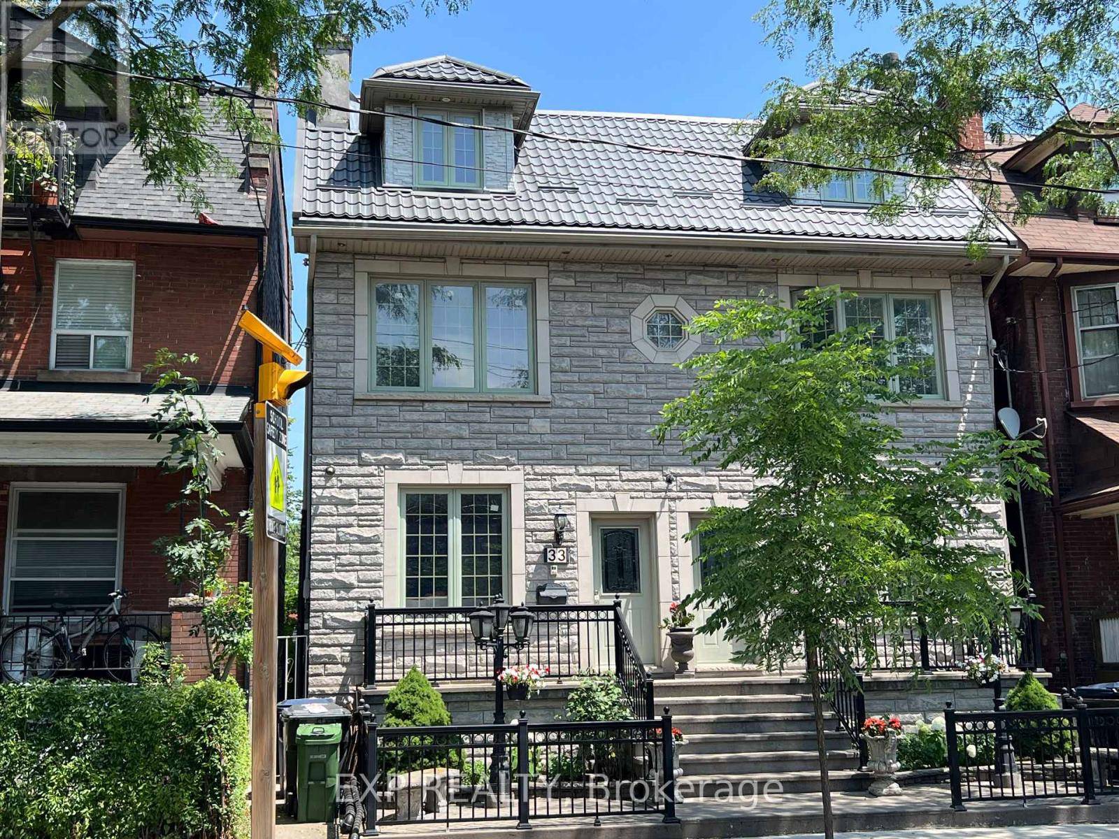 33 LANSDOWNE AVENUE, Toronto (roncesvalles), ON M6K2V7