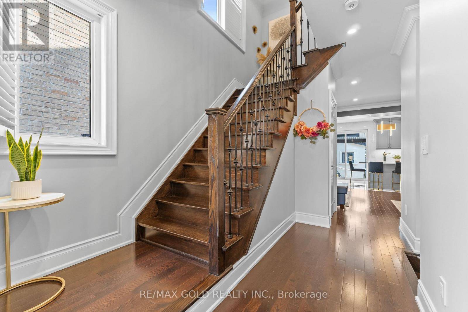 Brampton (bram East), ON L6P3W7,52 VANDERPOOL CRESCENT