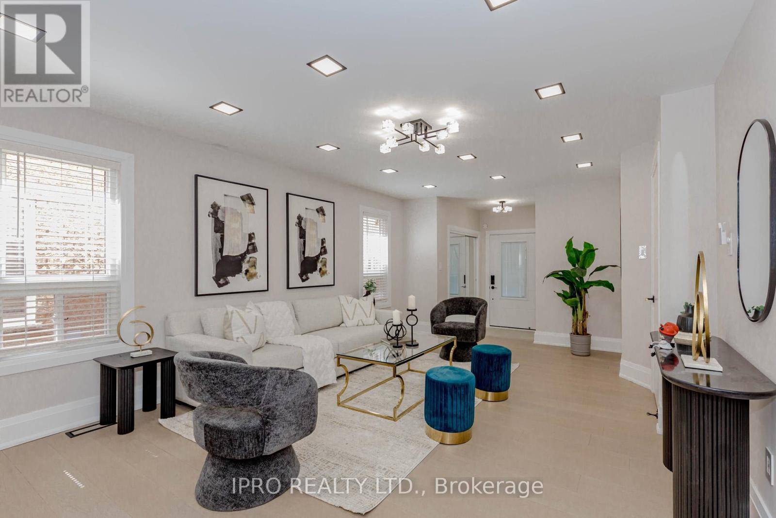 Mississauga (churchill Meadows), ON L5M6Y8,5696 MARGARITA CRESCENT