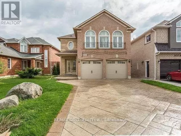 5444 RAZORBILL COURT, Mississauga (east Credit), ON L5V2C9