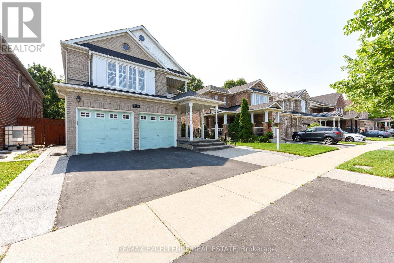 Milton (de Dempsey), ON L9T6C7,1166 WOODWARD AVENUE