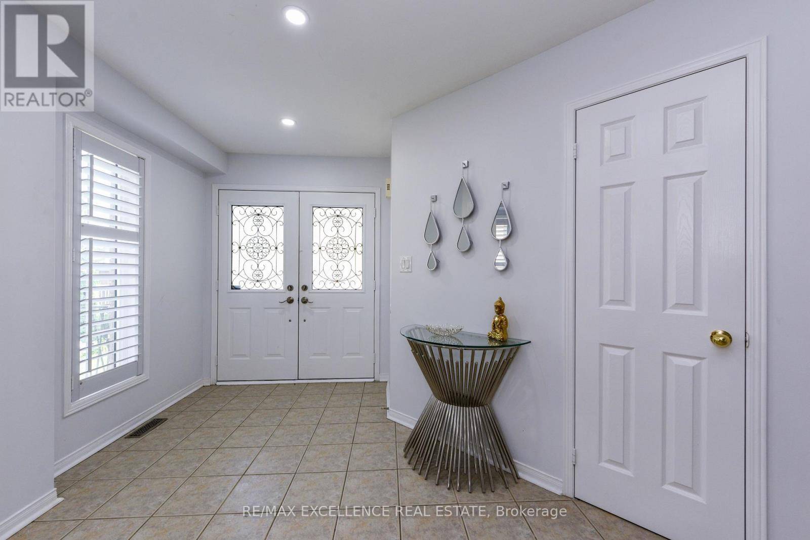Milton (de Dempsey), ON L9T6C7,1166 WOODWARD AVENUE