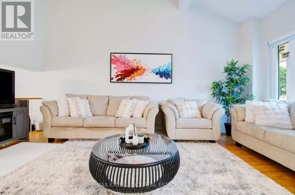 Mississauga (malton), ON L4T1N9,3047 MERRITT AVENUE