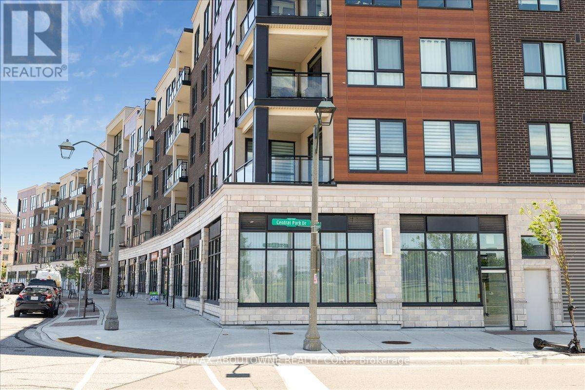 Oakville (ro River Oaks), ON L6H3P2,150 Oak Park BLVD #208