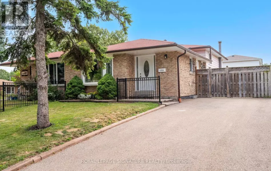 1908 BONNYMEDE DRIVE, Mississauga (clarkson), ON L5J1E1