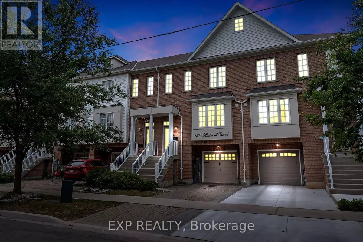 Toronto (york University Heights), ON M3J1V8,138 HUCKNALL ROAD
