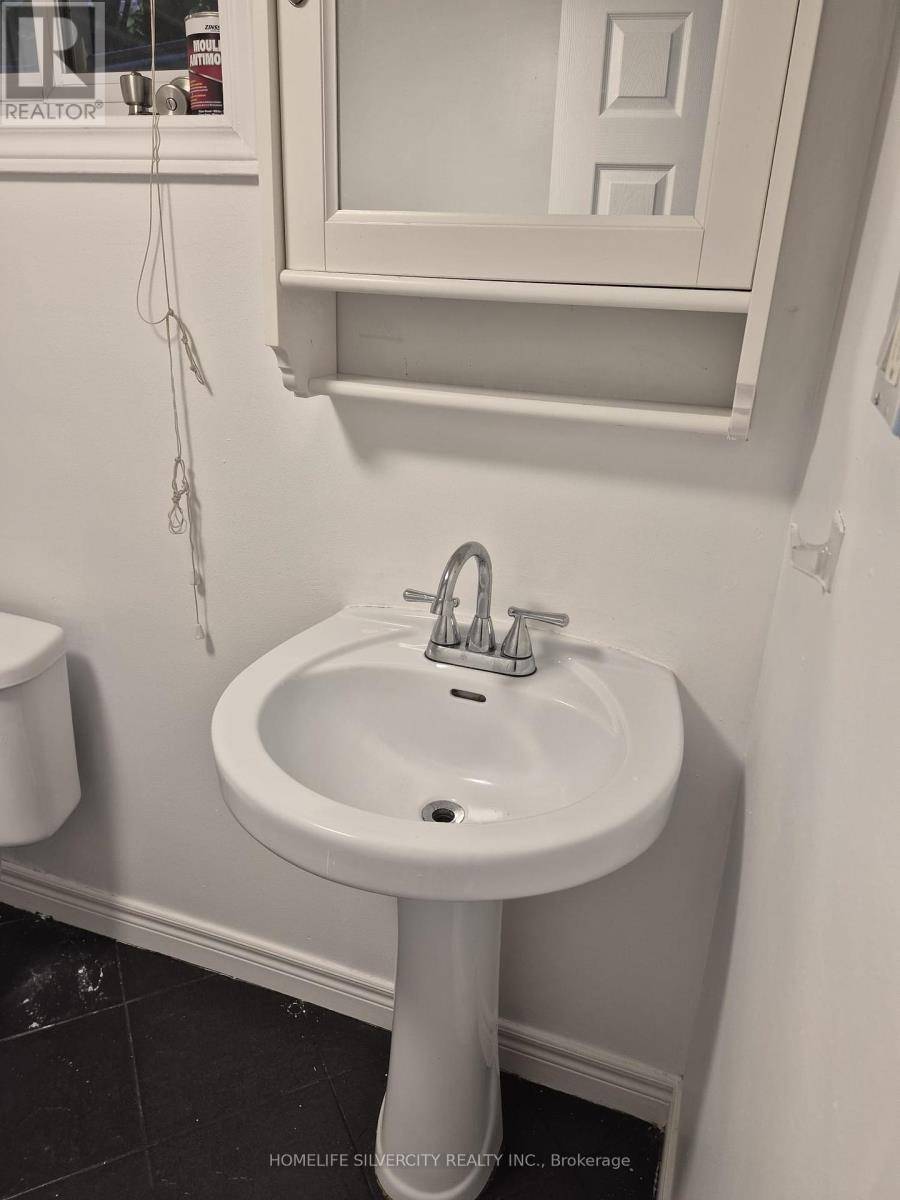 Toronto (islington-city Centre West), ON M9B2L7,311 Rathburn RD #BASEMENT
