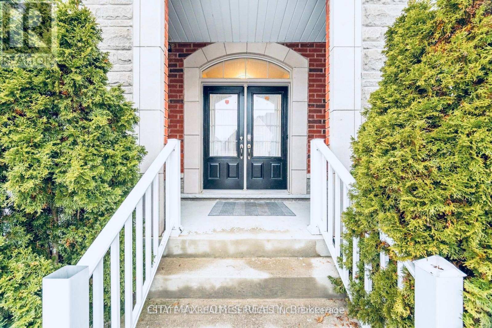 Brampton (credit Valley), ON L6X0V7,57 BEACON HILL DRIVE